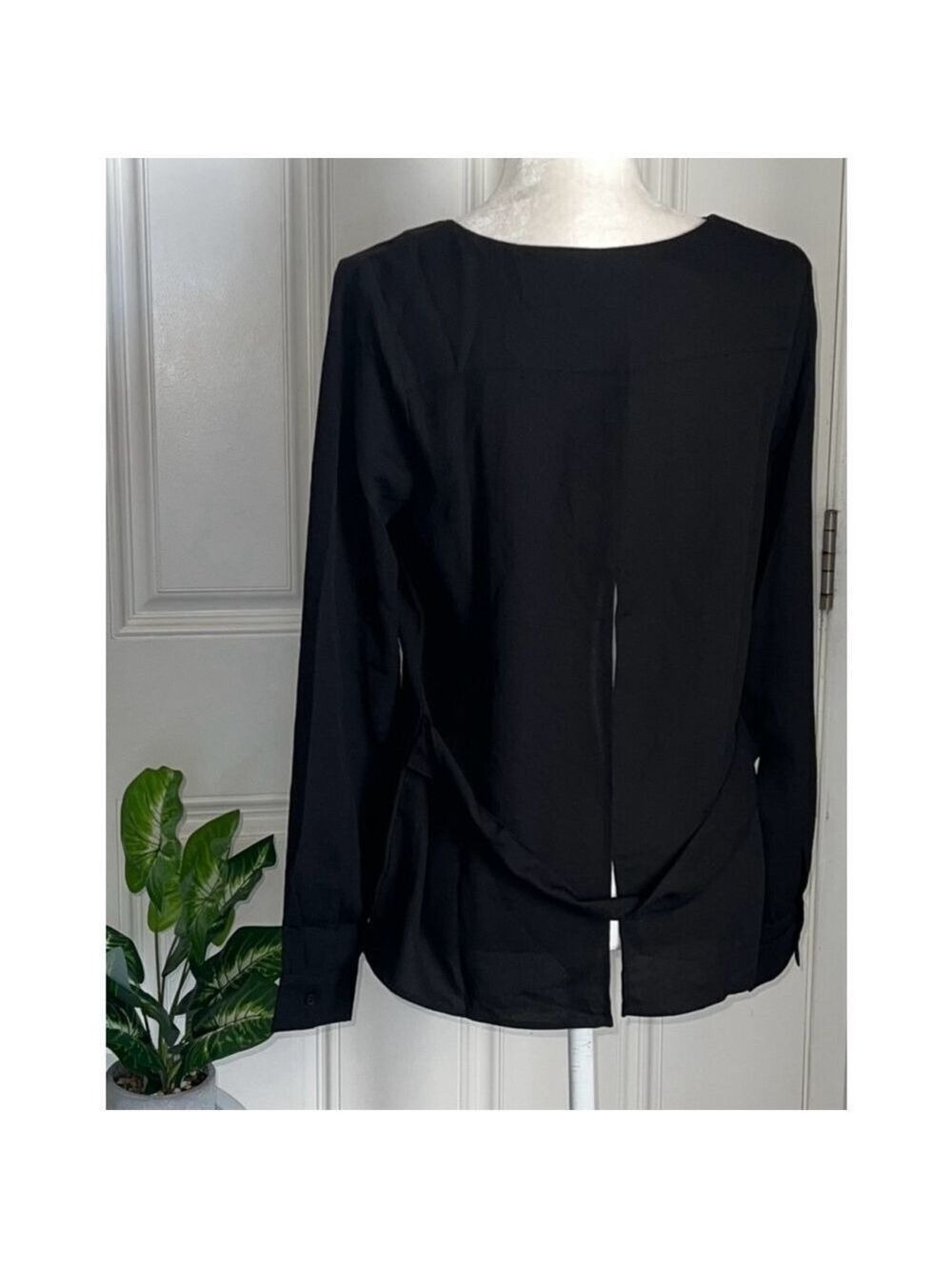 Women's Lumiere Black Blouse Top Size S - Picture 3 of 7
